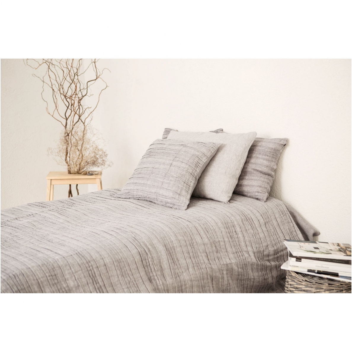 Bed spread Bed spread