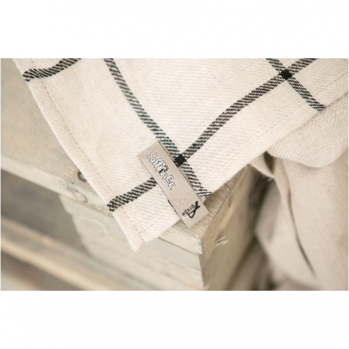 Felted linen plaid 2 Felted linen plaid 2
